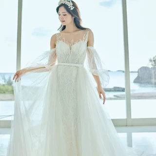リゾートウエディングのためにデザインされたKIYOKO HATA RESORT ドレスコレクションが登場！