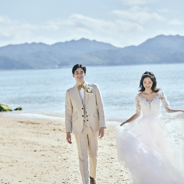 メンズタキシード 結婚式 リゾート風