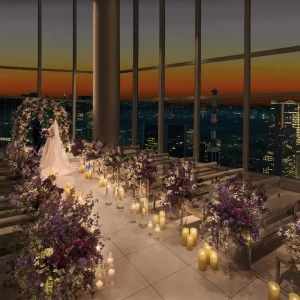美しい夜景を望む祭壇でのセレモニー。東京の街を一望する天空のチャペル。ロマンチックなナイトセレモニーで永遠の誓いを|Fish Bank TOKYO（フィッシュバンクトーキョー）の写真(35983666)