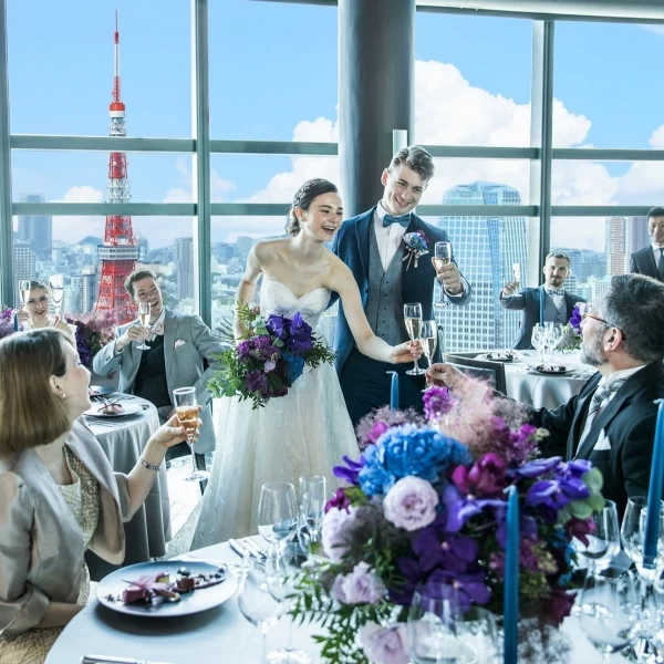 東京タワーを間近に望み、東京の街並みを一望できる美空間。東京らしい結婚式をここで