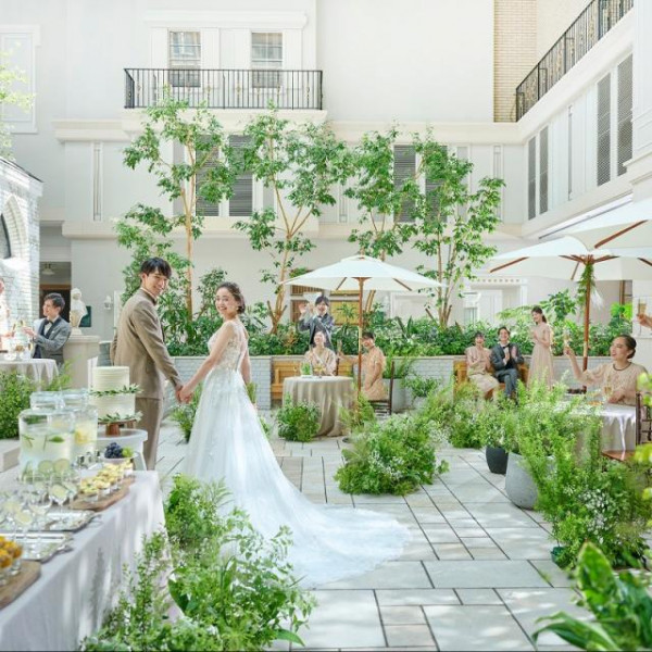 インナーガーデンではゲストとウエルカムパーティーを楽しめる♪