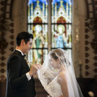 【公式HP限定&口コミ1位記念特典】ドレス15万円&挙式料全額(20万円分)プレゼント