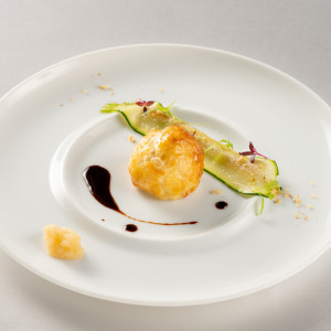 料理長のスペシャリテ『フォアグラと帆立のアンクルート』|ル・グランクールの写真(50150119)