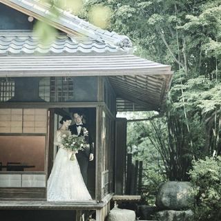 和装だけでなくドレス姿も映える
