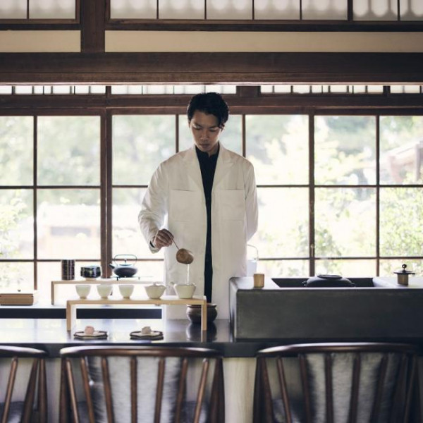 茶師が厳選したお茶で皆様をお出迎え