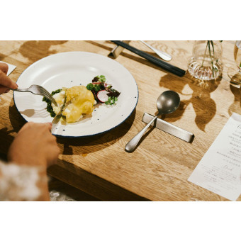 3＋3CAFE（サンタスサンカフェ）