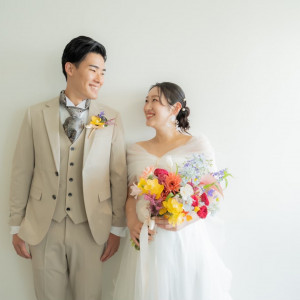 カジュアルで可愛いフォトウエディング。等身大の笑顔が弾ける写真。|3+3CAFE(サンタスサンカフェ)の写真(43410206)