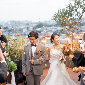 天空のカフェウエディング|3＋3CAFE（サンタスサンカフェ）の写真(49820312)