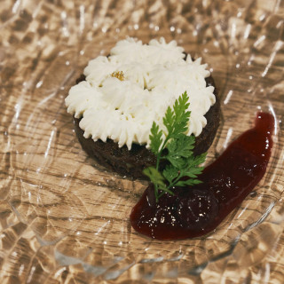 ゲストからも好評、3+3特製ガトーショコラ