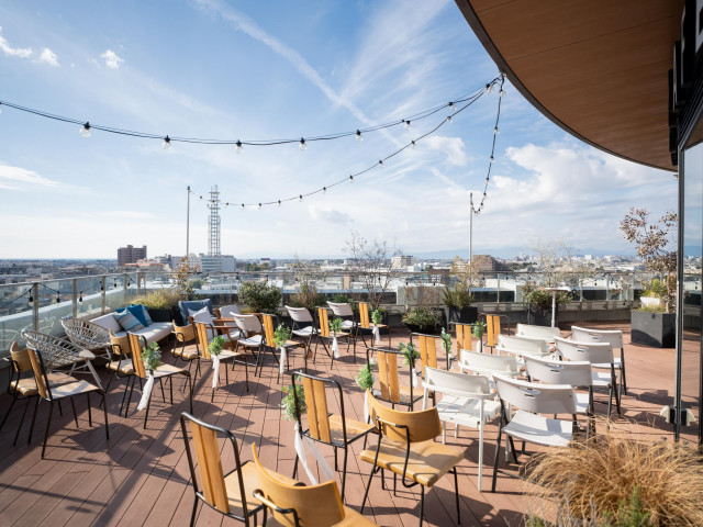 江の島、富士山、湘南が一望できる空に浮かぶカフェ