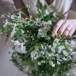 家族の絆を深める。会話と美食が主役の温かい結婚式