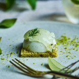 【スイーツ試食】ご見学にお越しのおふたりへ季節のスイーツをご準備しております