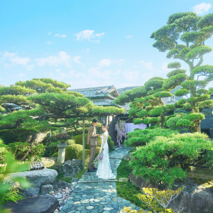 入口も和とモダンが交差する装飾で彩り|葵庭園の写真(55412941)