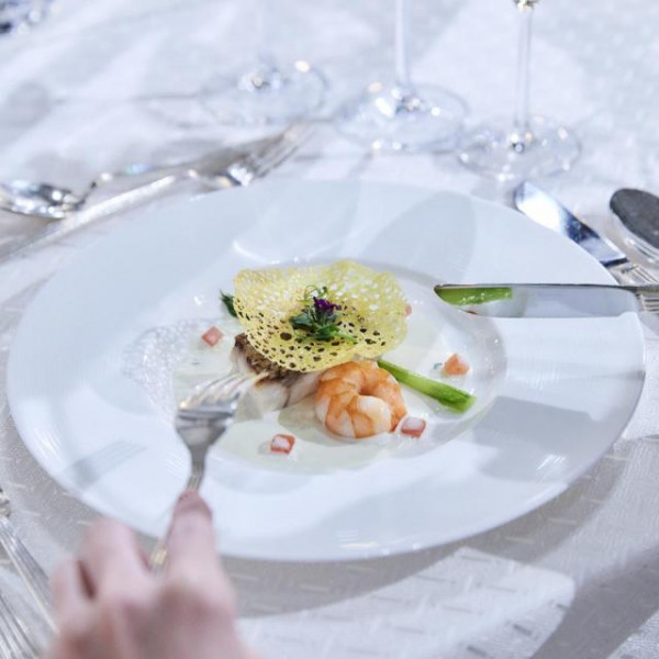 週末ブライダルフェア／本番料理ご試食会*無料案内