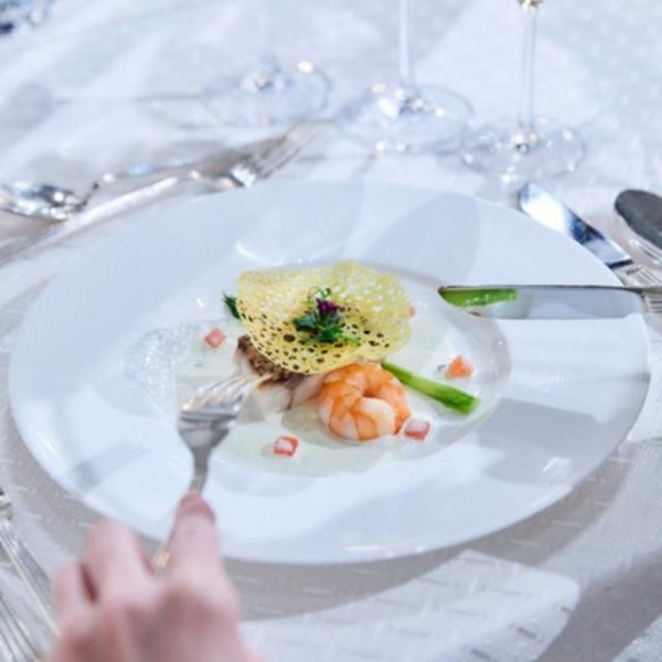 ウエディングを格上げするホテルメイドの逸品でおもてなしを