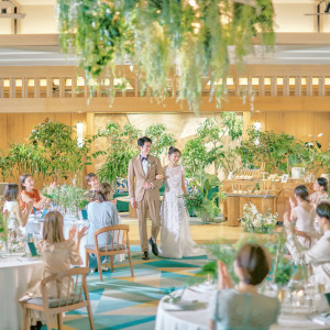 都心とは思えない緑に囲まれたリゾートウェディングも|THE MARK GRAND HOTELの写真(40310219)