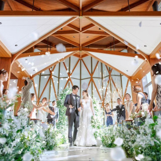 HP優待【160万優待★平日年始限定】絶景チャペル見学×4万コース試食