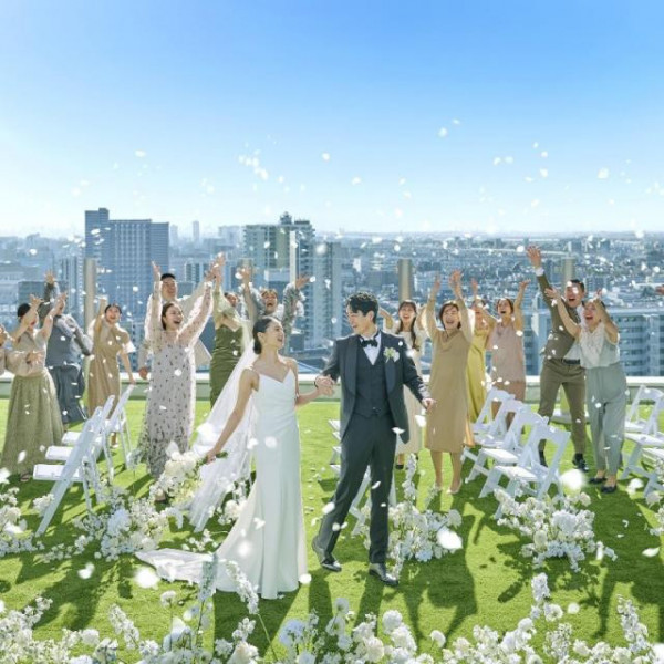 【フェア1軒目×AMが一番お得】豪華150万優待×10万ギフト×宿泊付き25大特典を贈呈。