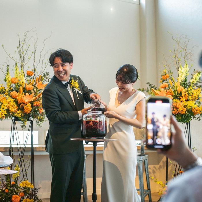 SALLY TABLE (サリィ テーブル)