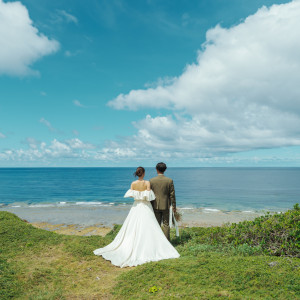 東平安名崎に大好きな海を眺めながら|LOCAL BASE WEDDING（ローカル ベース ウエディング）の写真(52281050)
