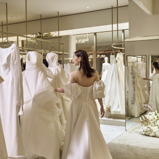 ウエスティンホテル横浜内にある夢のドレスショップ*