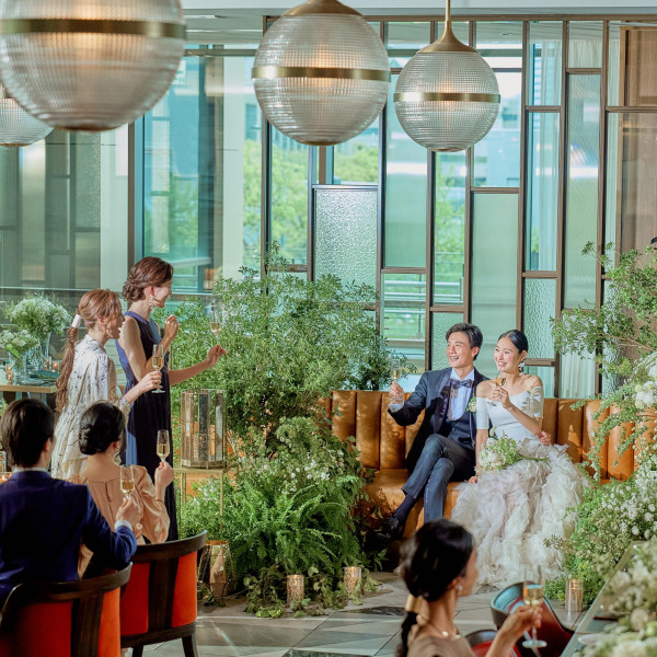 大切なご友人やご家族と近い距離でゆったり過ごすウエディングパーティー♪限定でプランをご用意