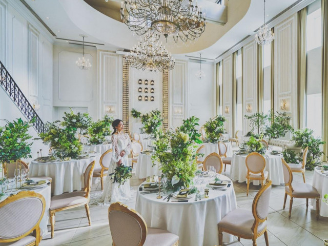 《全天候型・一組貸切の邸宅ウェディング》