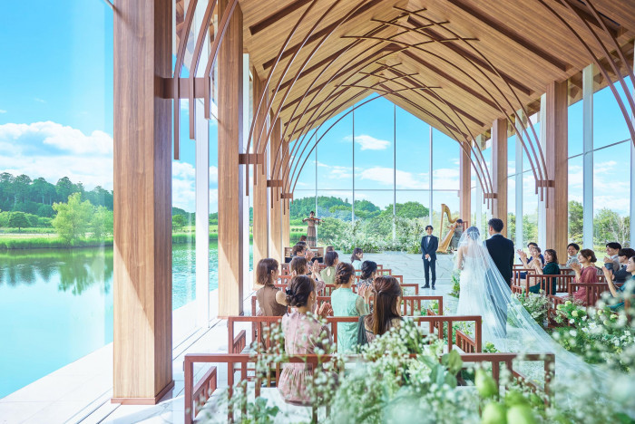 壮大な偕楽園のロケーションを独占！ふたりもゲストも感動のウエディング