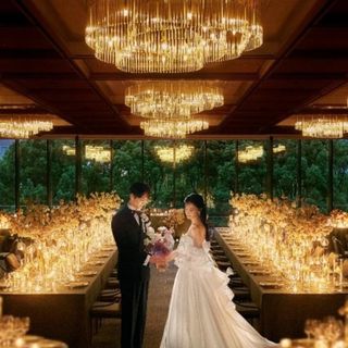 祝日プレミアム最大4泊60万優待｜ドレス体験＆至高の逸品試食付