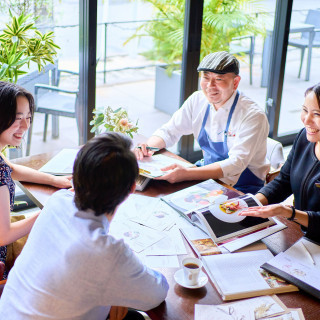 貸切だからこそ全ての料理をフルオーダーで。おふたりの料理だけをシェフ達が作り上げます