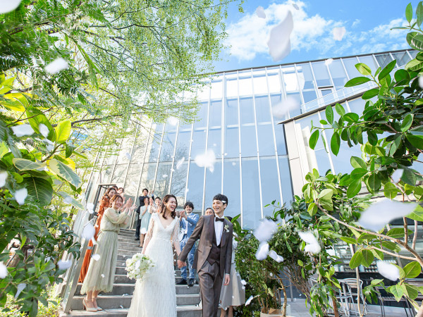 MAISON 8（メゾンエイト）