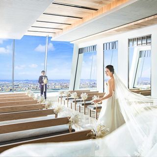 【100万優待×アマギフ】名駅直結・180m眺望チャペル＆挙式体験