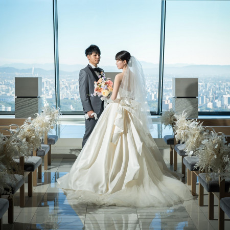 MAISON 8（メゾンエイト）