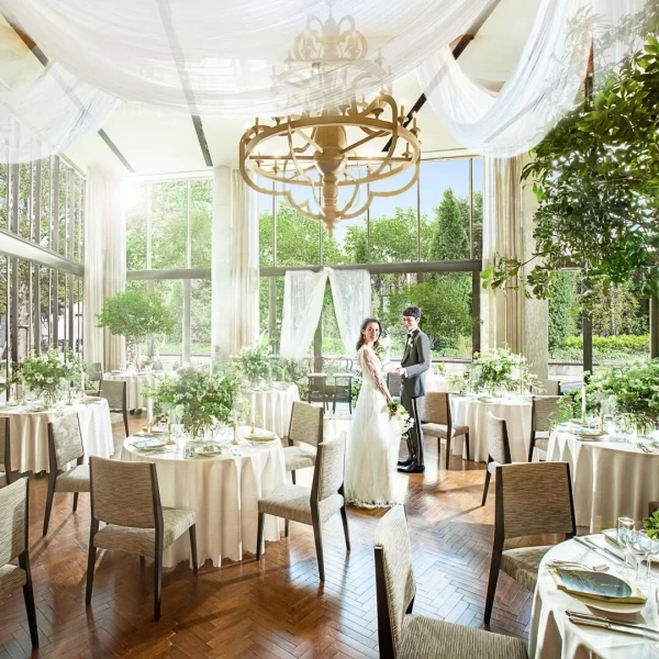 ◆ドレス10万円＆会場費18万円＆挙式料15万円など最大90万円プレゼント