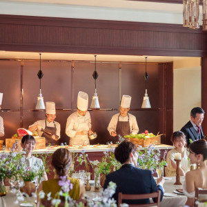 【少人数貸切プライベートパーティ】×【オリジナル料理】オープンキッチンに心躍る!|LAZOR GARDEN SAPPOROの写真(54073381)