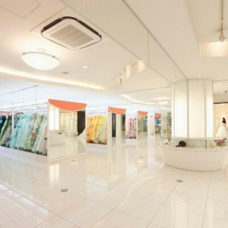 ドレスサロン・和装サロン・メンズコスチュームサロン見学♪