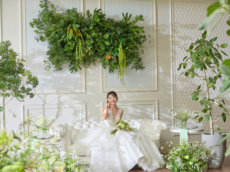 北海道随一の衣装点数を誇るサロンで一生ものをチョイス