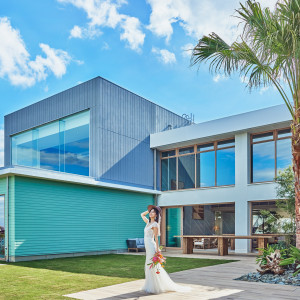 リゾート邸宅のような雰囲気の外観と広大な敷地を貸切|AMANDAN BLUE青島（アマンダンブルー青島）の写真(29935013)