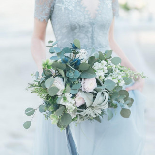 パーティーに彩りを添えるブーケ