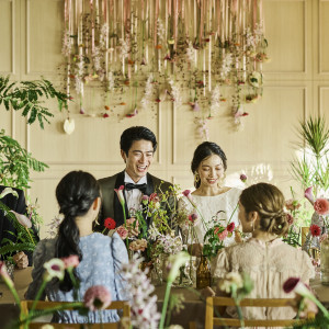 美景を眺めながらのお食事は自然と会話が弾み、笑顔が広がります。|長良川清流ホテルの写真(24753931)
