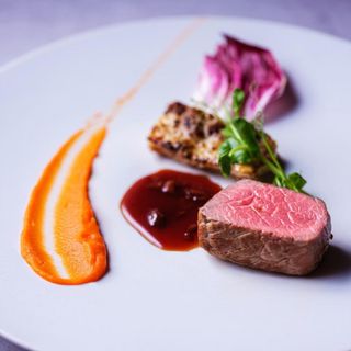 月1BIG【最大8万GIFT】飛騨牛×豪華8品試食＆天空チャペル体験