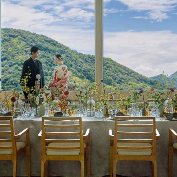 少人数だからこそ叶う、上質なおもてなしと伝統美に満ちた特別な祝宴を。