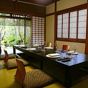 【和個室】は婚礼当日の新郎新婦控室としてご用意。ご両家顔合わせの食事会としても利用可。|イノベーティブ・フレンチ ワタハン by Furuyu Onsen ONCRIの写真(55991585)