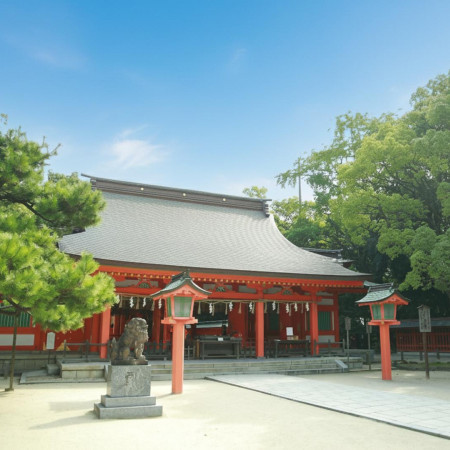 福岡市内の近隣神社もご紹介可能（写真は住吉神社）