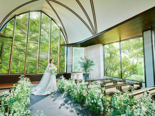 《新会場で賢く選ぶウエディング》早めの検討で特典をフル活用