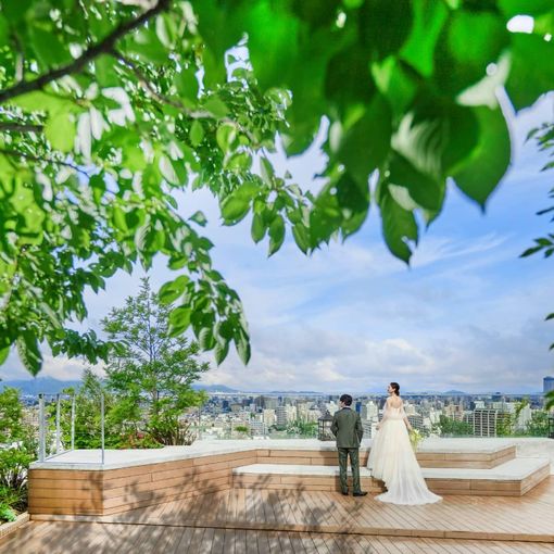 Hilltop Resort YAMANOUE (ヒルトップリゾート ヤマノウエ)の結婚式の公式写真（2枚目）
