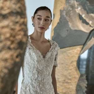 【ロビー】深い静けさの中に上質な緊張感が宿り、福岡の文化や自然から着想を得たアート作品が、空間全体に豊かな表情を与えています|ザ・リッツ・カールトン福岡の写真(55129911)