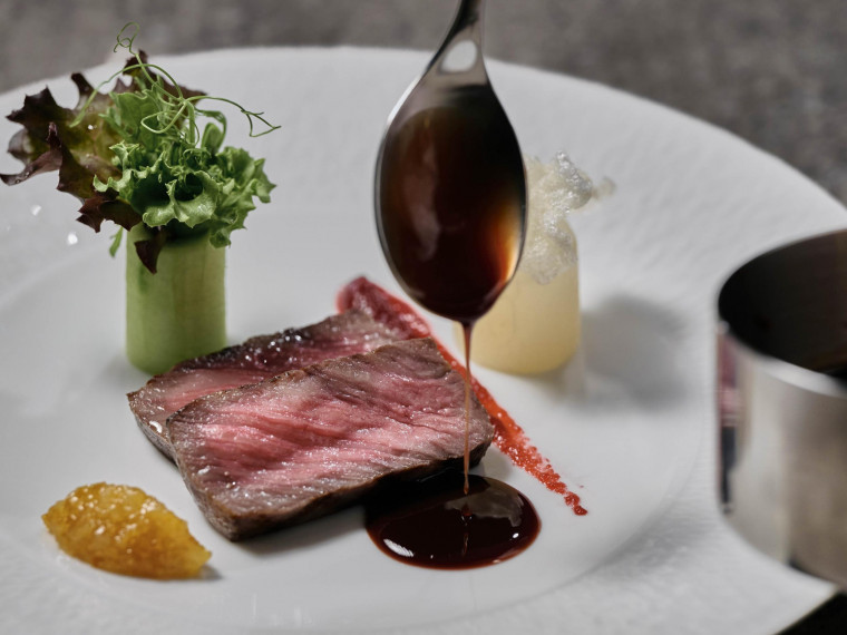 九州の恵みを紡ぐ、美食のウェディングコース