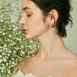 【お色直しのお支度代(衣裳・ヘアメイクチェンジ)】プレゼント!