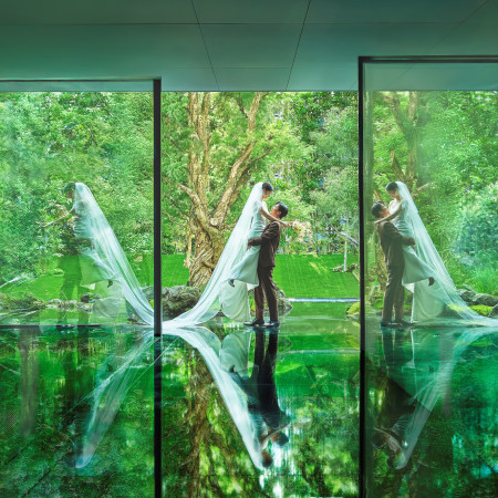 まるで絵画のような景色が館内の随所に